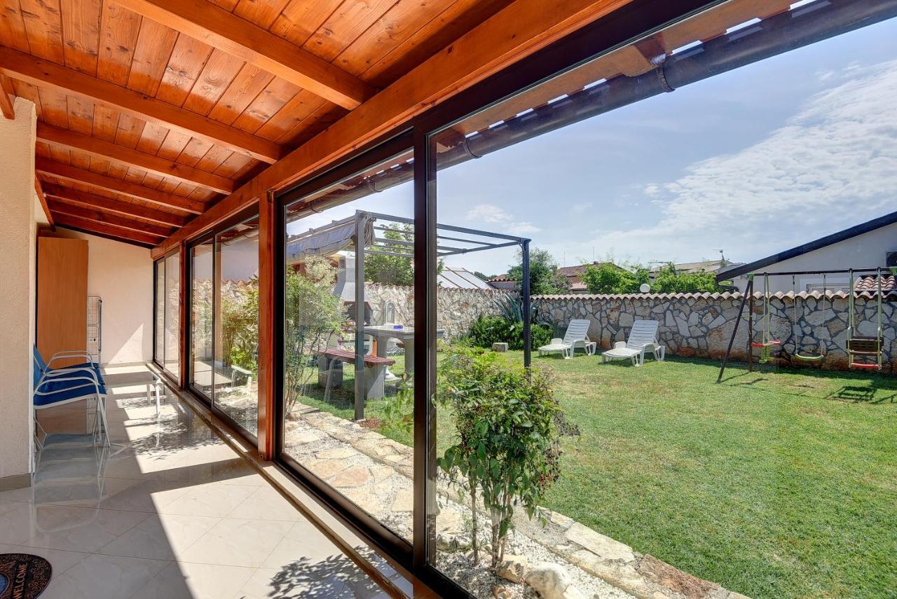 Holiday Home Jasminka Μεντουλίν Εξωτερικό φωτογραφία