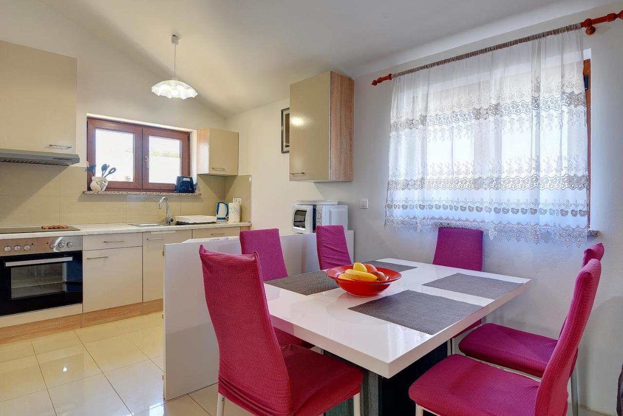 Holiday Home Jasminka Μεντουλίν Εξωτερικό φωτογραφία